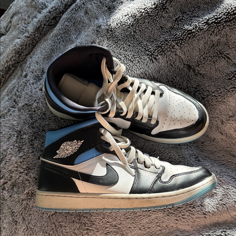 Jordan 1 Women’s Black, White, and Blue Sneakers